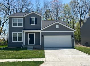 9244 Dogwood Ct, Dexter, MI