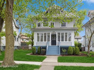 732 S Elmwood Ave, Oak Park, IL 60304