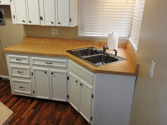 5th image of 1144 Phillips Ave