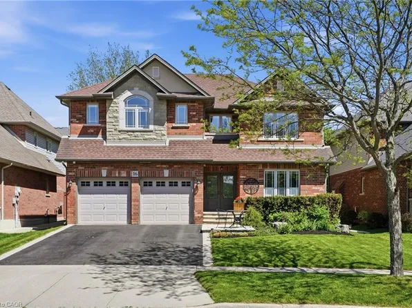 16 Oldmill Rd, Hamilton, ON L9G 5E2