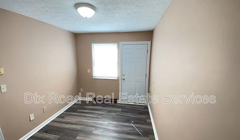 1107 Hunt Ave — Photo 13
