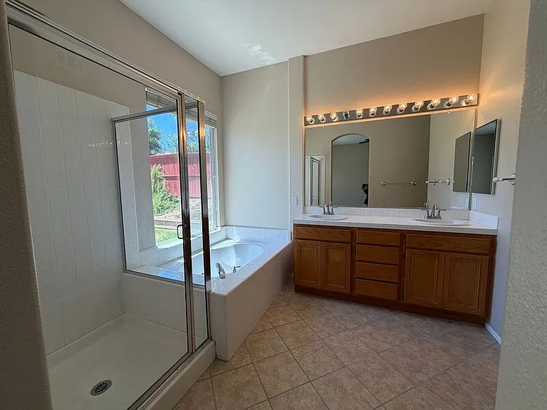 41019 Promenade Chardonnay Hls — Photo 9