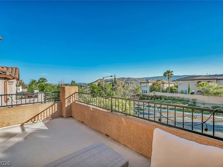 617 Apricot Rose Pl — Photo 35