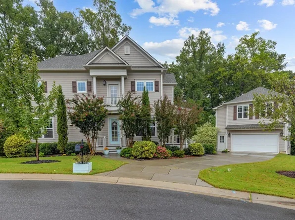 2033 Delta Woods Ln, Raleigh, NC 27614