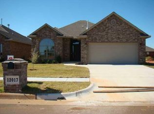 12017 N Shartel Ave, Oklahoma City, OK 73114