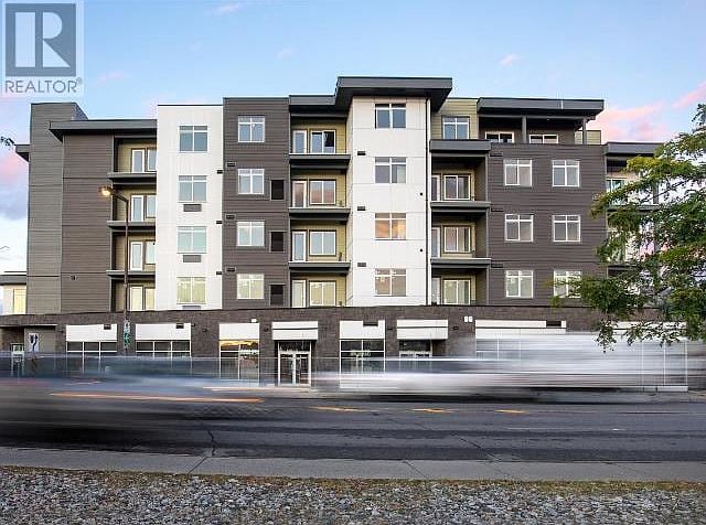 Brand New in Heart of the...