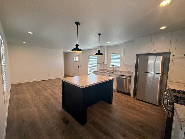 3601 E Wyoming Ave #46 — Photo 12