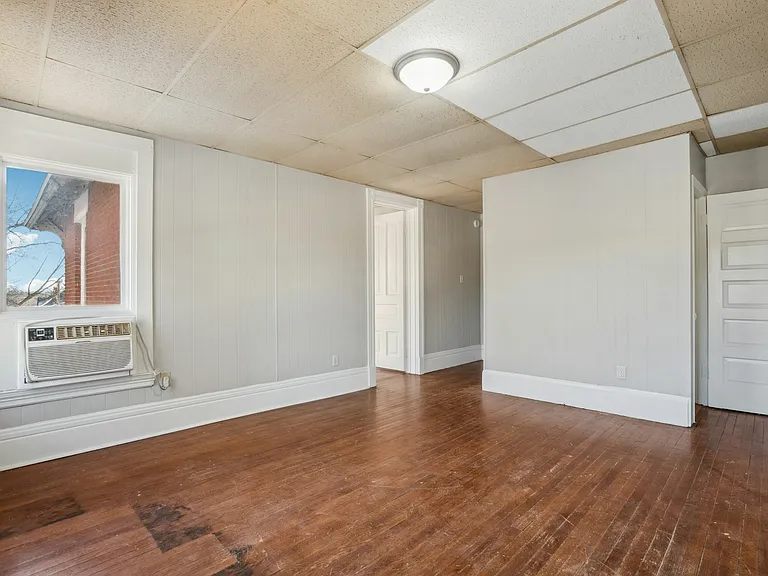 227 Allen St #225-4 — Photo 3