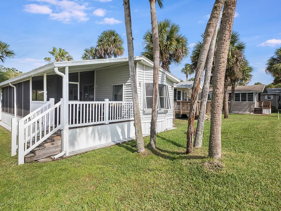 1st image of 284 Plantation Dr #284