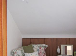 2118 E Leroy Ave, Saint Francis, WI 53235