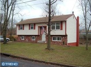 10 Wright Ave, Lindenwold, NJ 08021