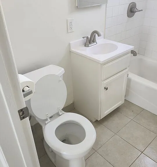 8261 Crenshaw Dr — Photo 6