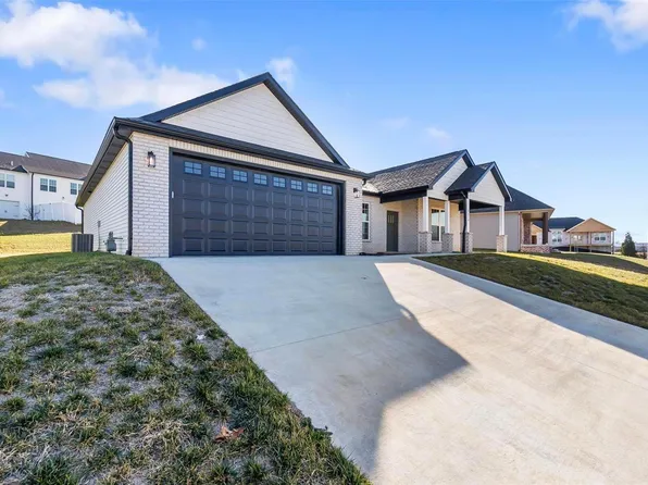 3614 Stone Meadow Dr, Cape Girardeau, MO 63701