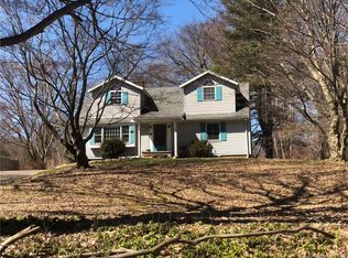 1816 Hartford Tpke, North Haven, CT 06473
