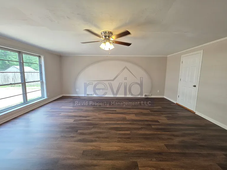 99 Perkins Ext — Photo 17
