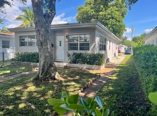 1943 Dewey St, Hollywood, FL 33020