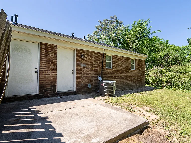 433 Evans Mill Dr #B — Photo 18