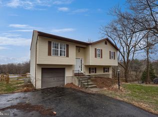 3333 Druck Valley Rd, York, PA 17406