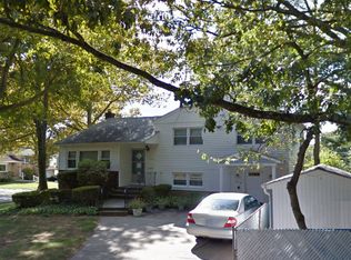 518 Wingate Dr, East Meadow, NY 11554