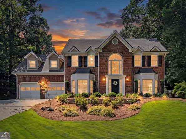 1025 Fairwood Ct NW, Acworth, GA 30101