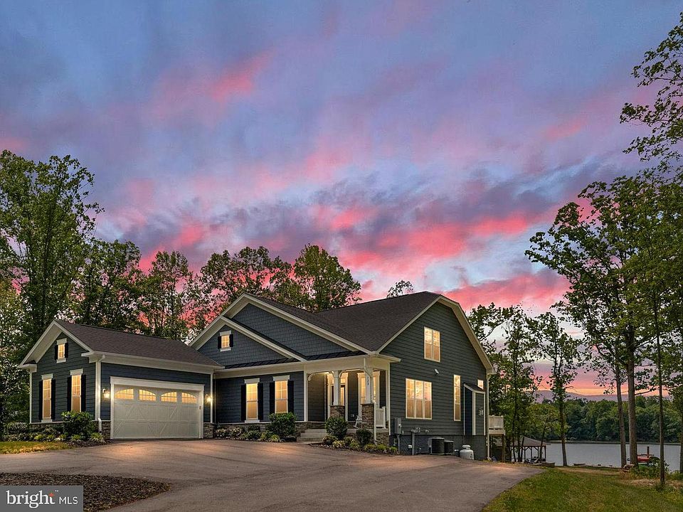 1st image of 120 Fairview Dr