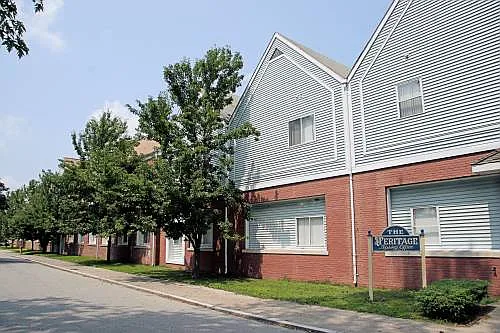 S Main St