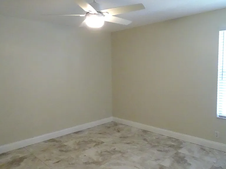 6325 Winding Lake Dr — Photo 18