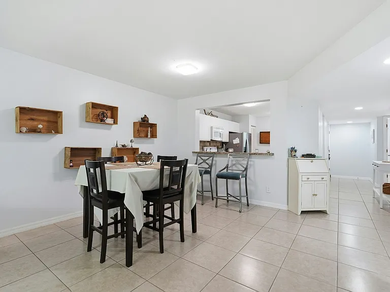5737 Whitaker Rd #C101 — Photo 15
