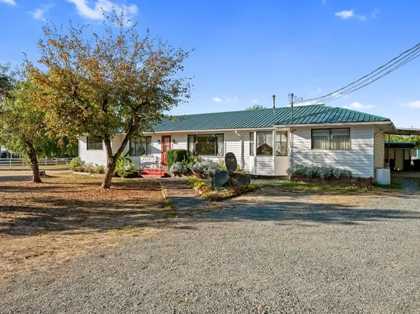 22237 64th Ave, Langley, BC V2Y 2N8