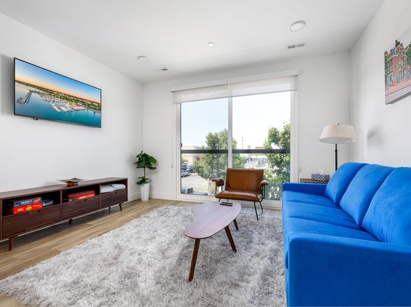 222 E State St #201