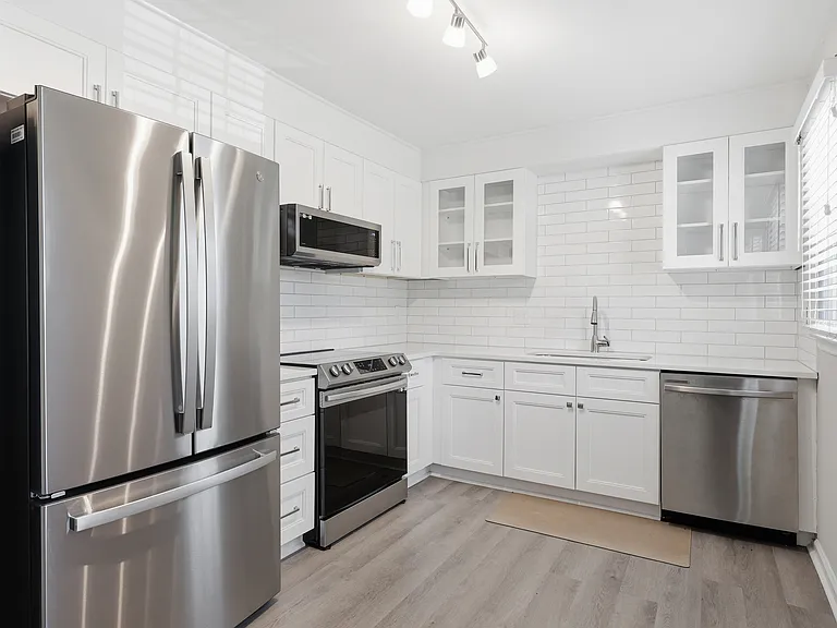 8001 Regent Park Ln #1 — Photo 6