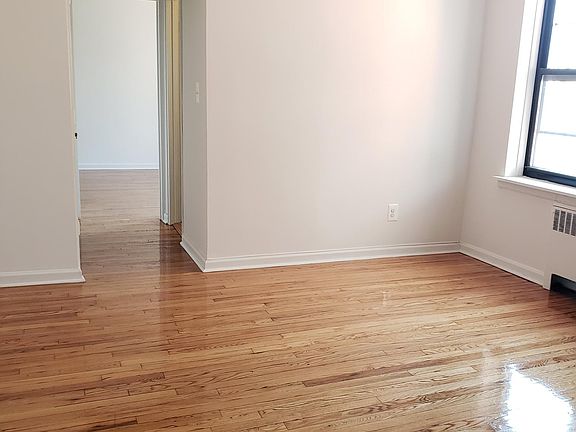 4th image of G22-61 61 Dry Harbar St #G22