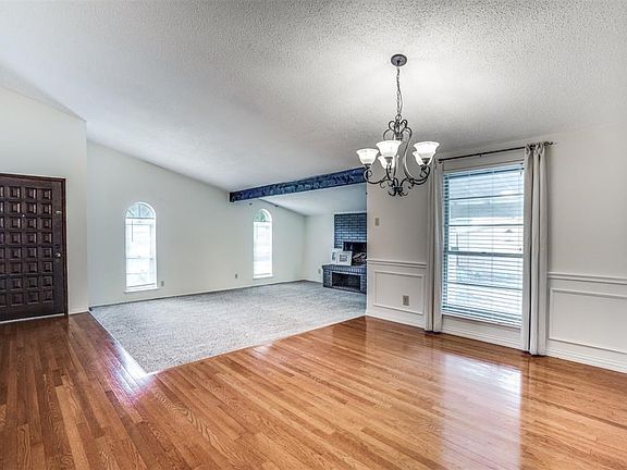 5th image of 6717 Town Bluff Dr