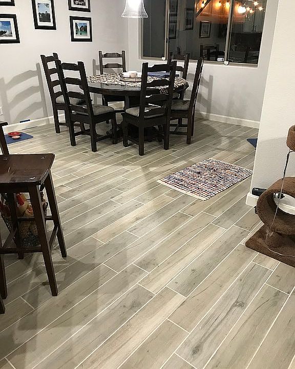 2nd image of 1446 E Carob Pl