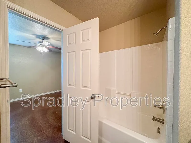 1513 Brady Way — Photo 12