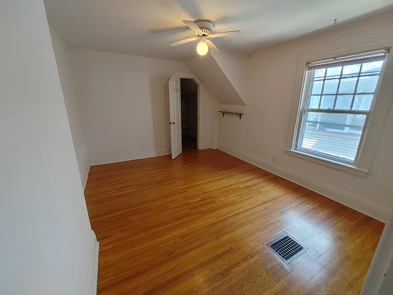 39 Rutgers St #3 — Photo 6