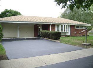 1811 Everett Ave, Des Plaines, IL 60018
