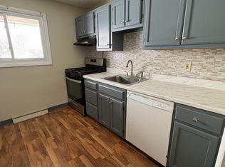 1515 Meadowbrook Dr APT 1, Syracuse, NY 13224