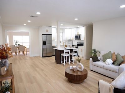 1084 SW 4th Ave, Pompano Beach, FL, 33060