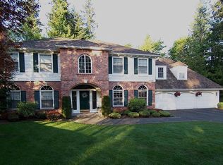 21311 NE 101st Ct, Redmond, WA 98053