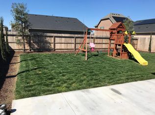 2307 N Divisadero St, Visalia, CA 93291