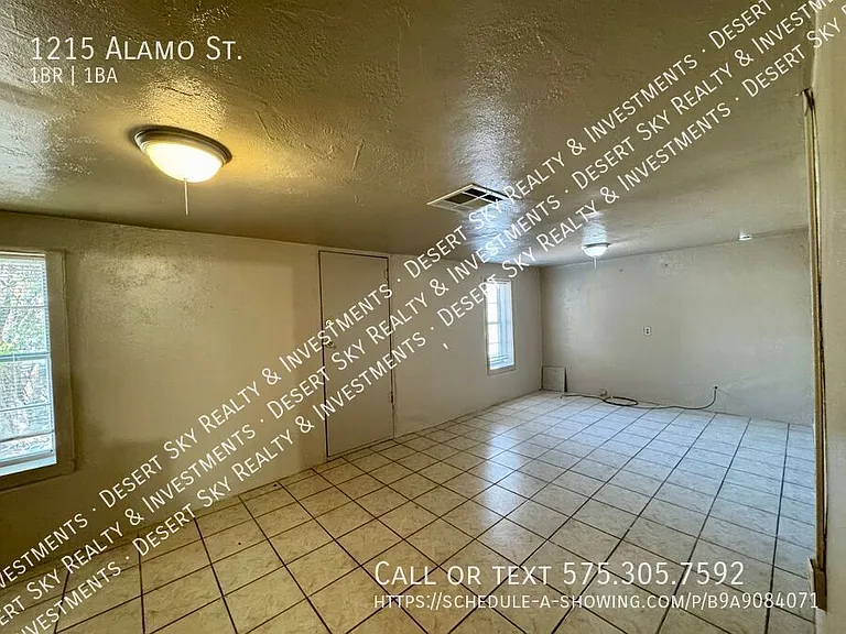 1215 Alamo St — Photo 3
