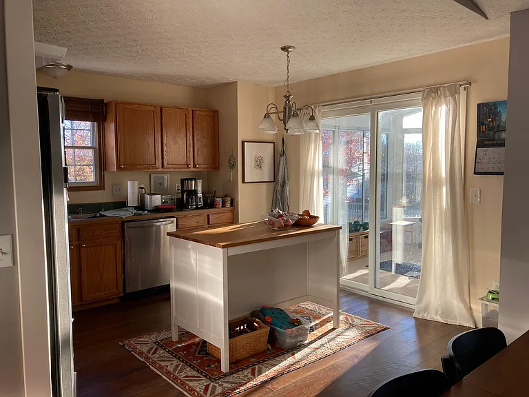 141 Overtrick Dr — Photo 11