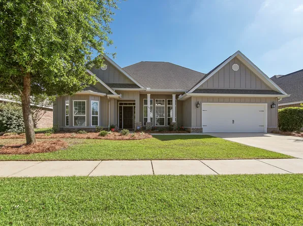 388 Lilly Bell Ln, Freeport, FL 32439