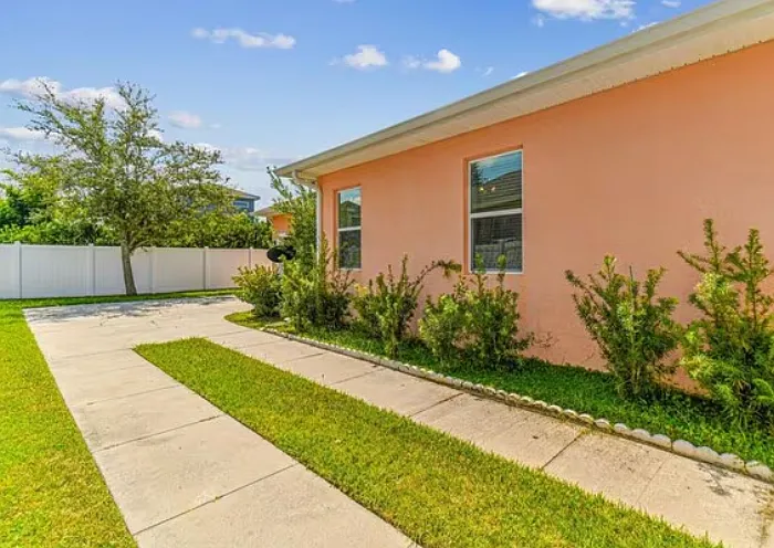 5200 Suncatcher Dr — Photo 27