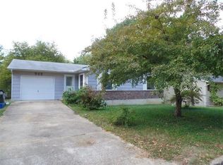 405 Fox Creek Rd, Rolla, MO 65401