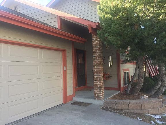 Front Entryway