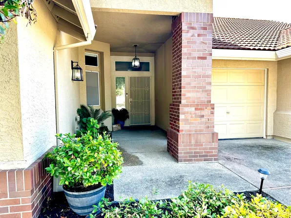 107 Traylen Ct, Folsom, CA 95630