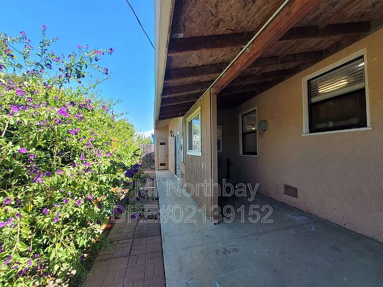 225 Madison St — Photo 11