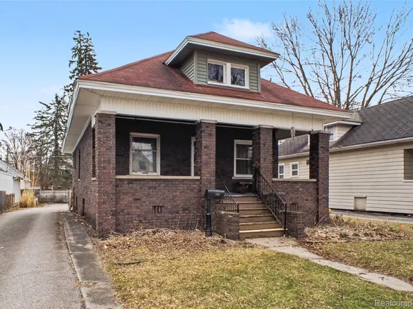 2338 N Bond St, Saginaw, MI 48602